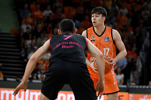 皇马在接受 皇马在接受