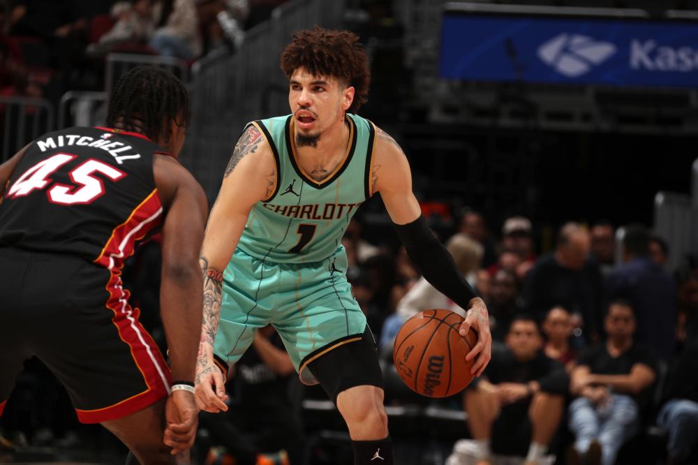 代足球中以 代足球中以