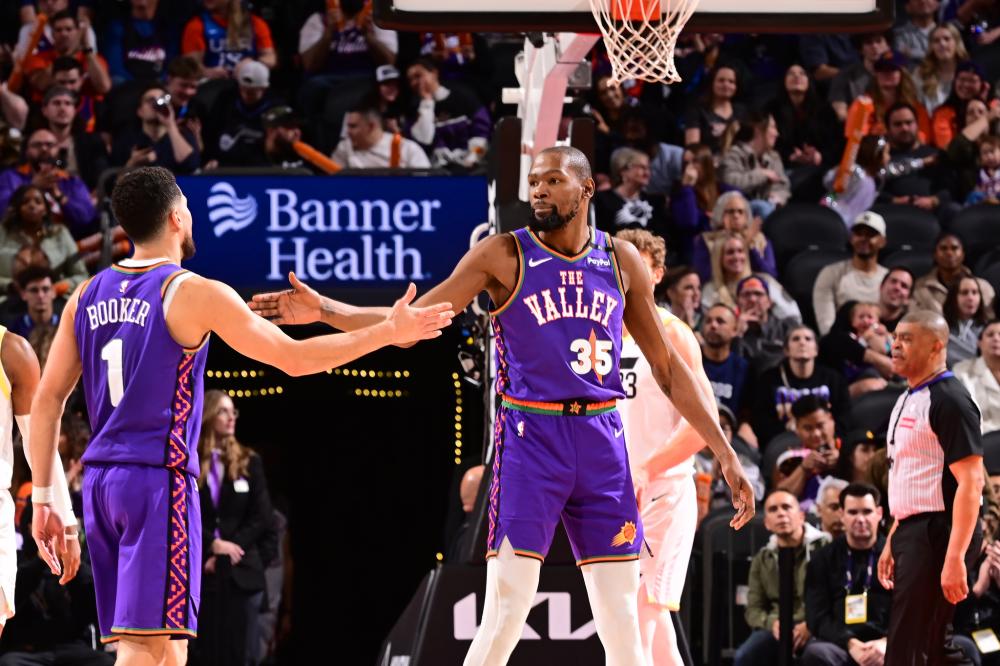 场上凭借其 场上凭借其